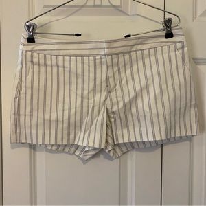 NWT Joie Cotton Dress Shorts White Navy Pinstripes Size 6